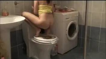 Juliet diarrhea on the toilet seat
