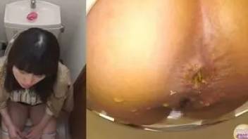 Tracked the asian girl in the toilet