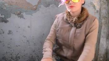 Homemade pooping women